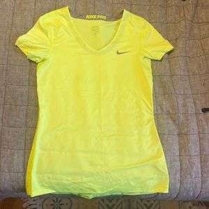 Nike Pro women’s M dri-fit work out tee